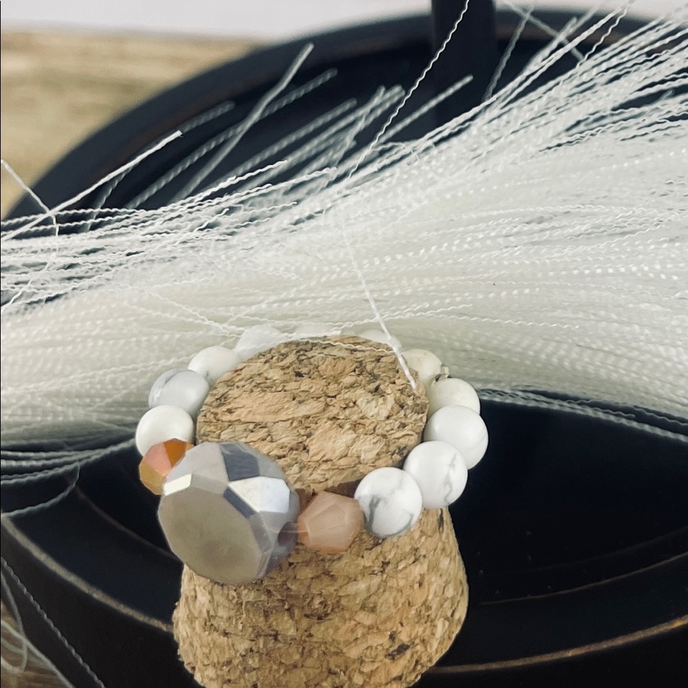 Statement stretch ring